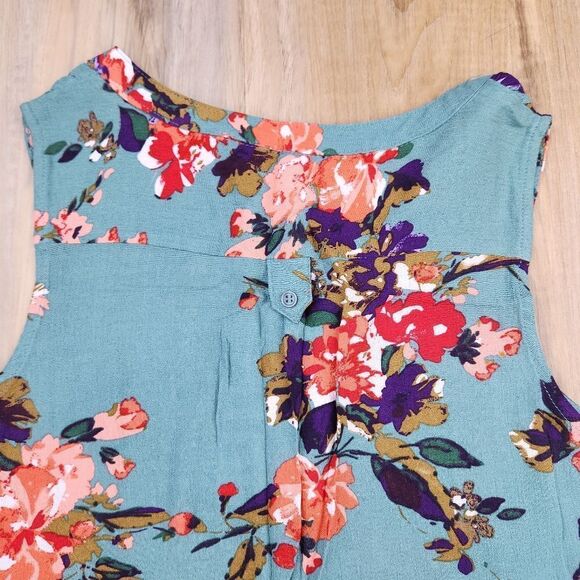🔺️NWT Market & Spruce Sage Floral Prat Henley Sleeveless Top Large - Picture 6 of 13